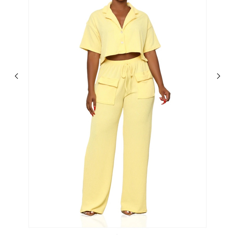 Brand new two piece set.